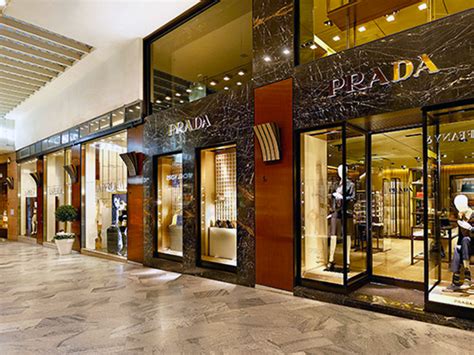 negozio prada bologna lavoro|prada work with us.